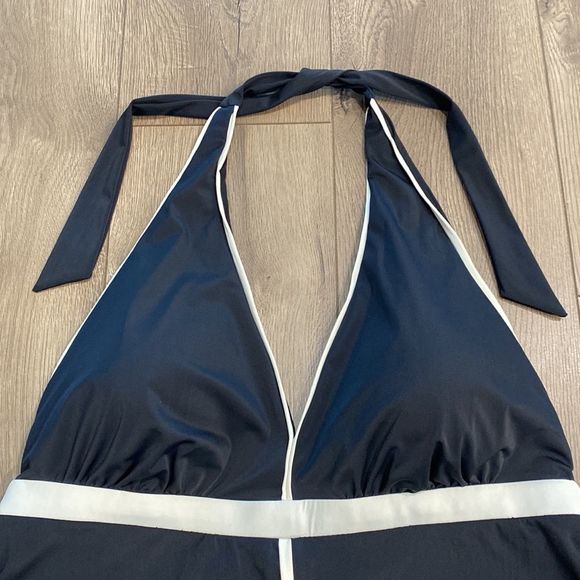 SPANX Black and White Bikini Top - Picture 5 of 11